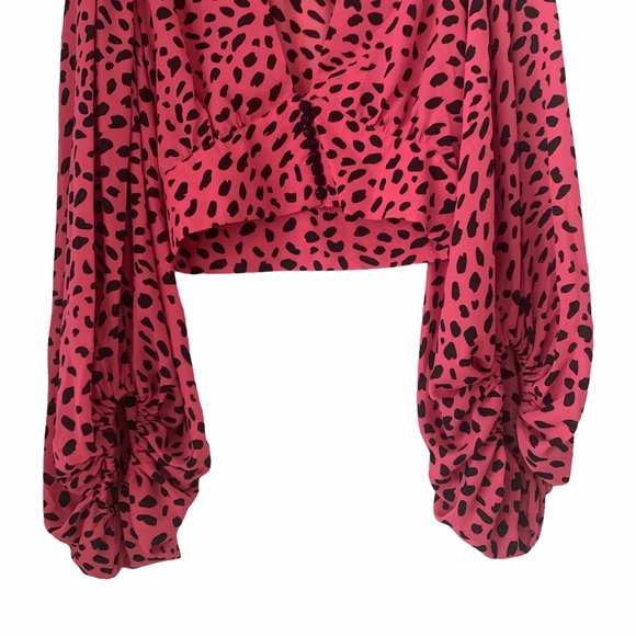 NWT Pink Cheetah Print Flowy Sleeve Crop Top - Picture 6 of 12